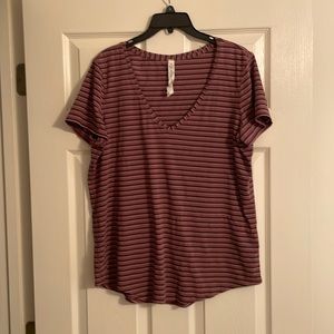 Lulu Lemon Top size 12. Great condition. Worn twice.